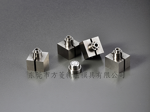 LED注塑模具零件